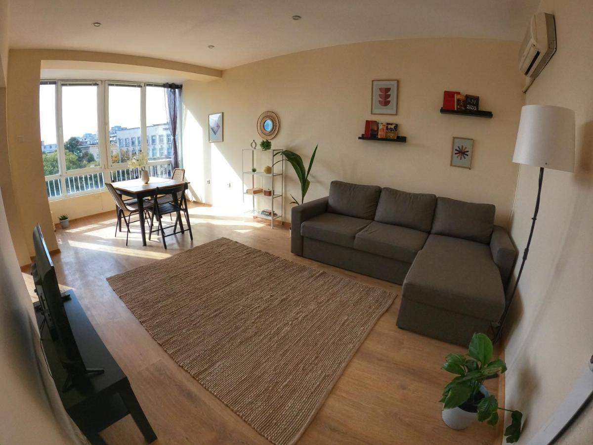 By The Cathedral, 1 Bed Flat Varna