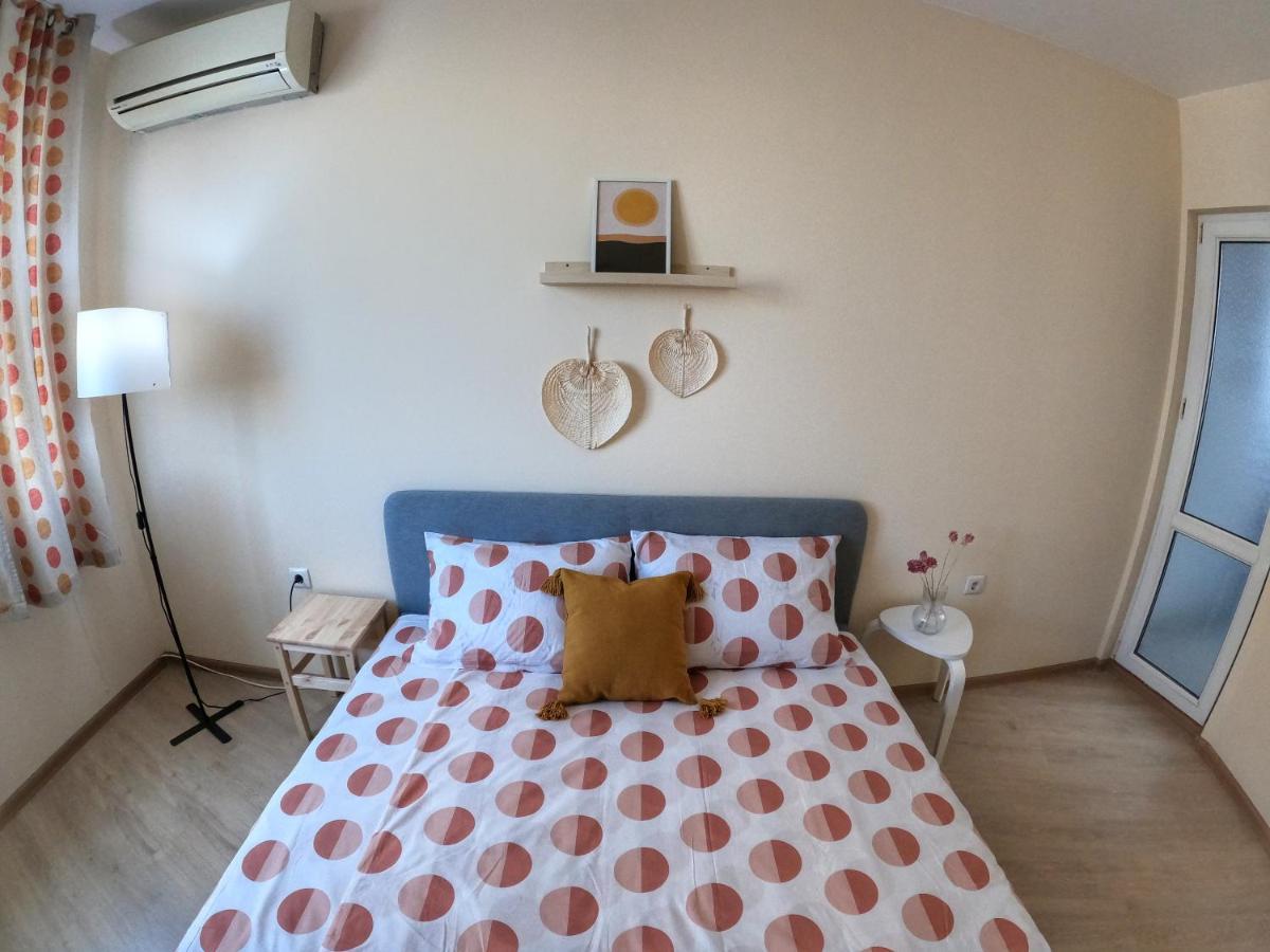 By The Cathedral, 1 Bed Flat * Varna